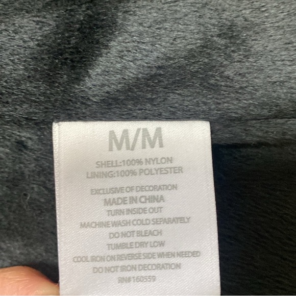 New Orleans Saints Erin Andrews Gold Puffer Jacket Women’s Medium Hooded NFL - Picture 8 of 9